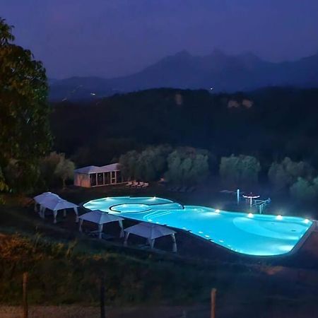 Appartamento La Mimosa Monti di Licciana Nardi Bagian luar foto
