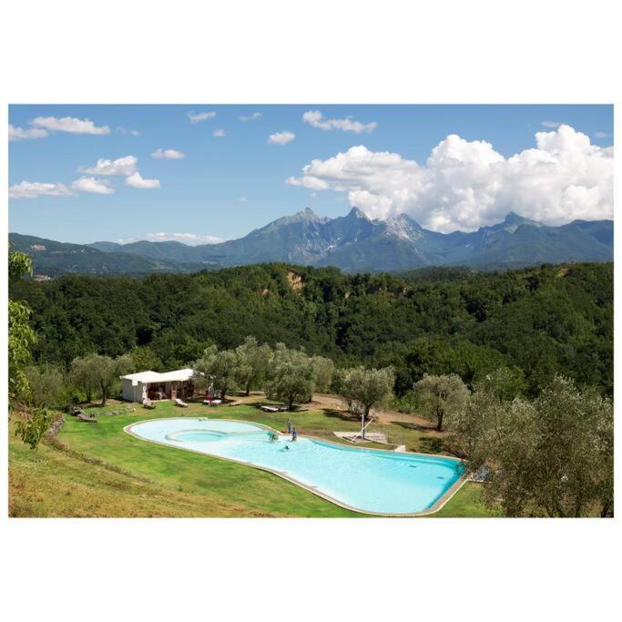 Appartamento La Mimosa Monti di Licciana Nardi Bagian luar foto