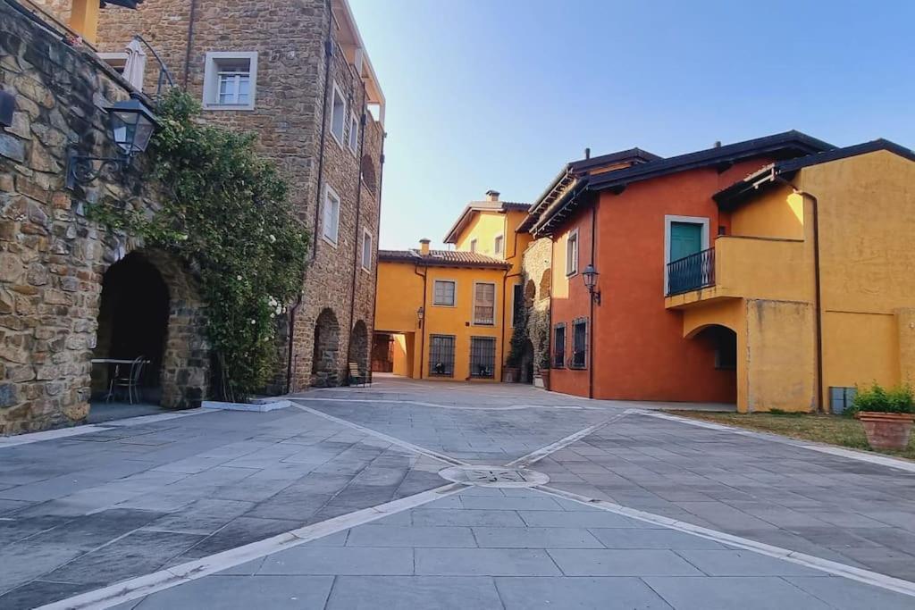 Appartamento La Mimosa Monti di Licciana Nardi Bagian luar foto
